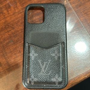 Louis Vuitton iphone 12pro case